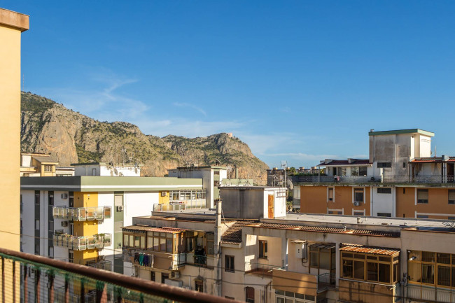 Appartamento in vendita a Palermo