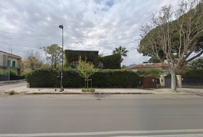 Appartamento in Villa in affitto a Palermo