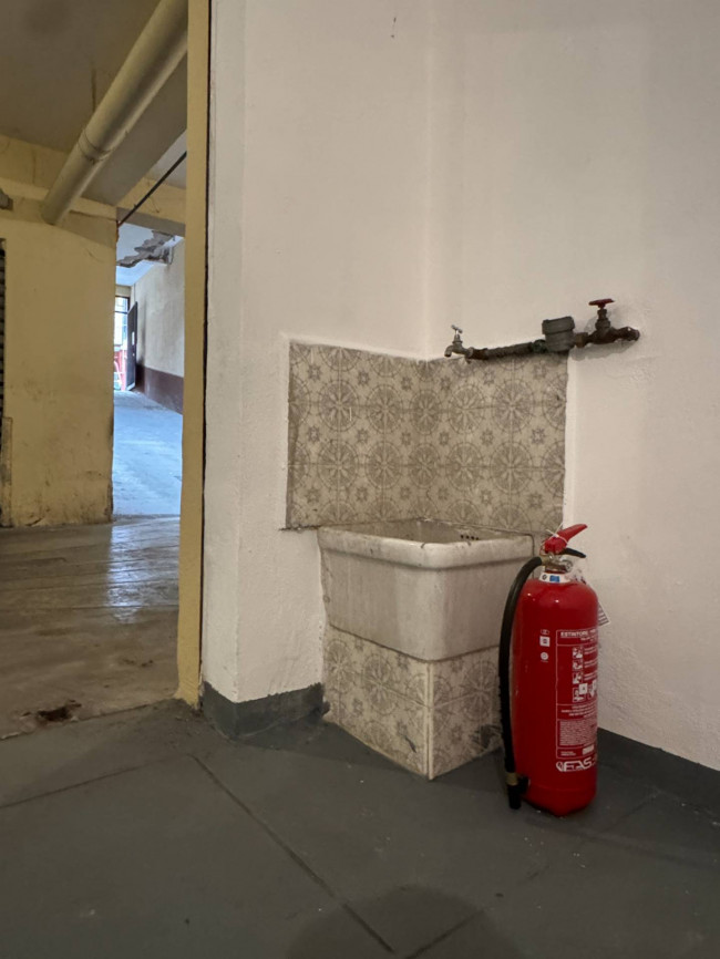 Box o garage in vendita a Palermo