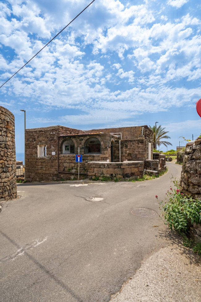 Dammuso in vendita a Pantelleria