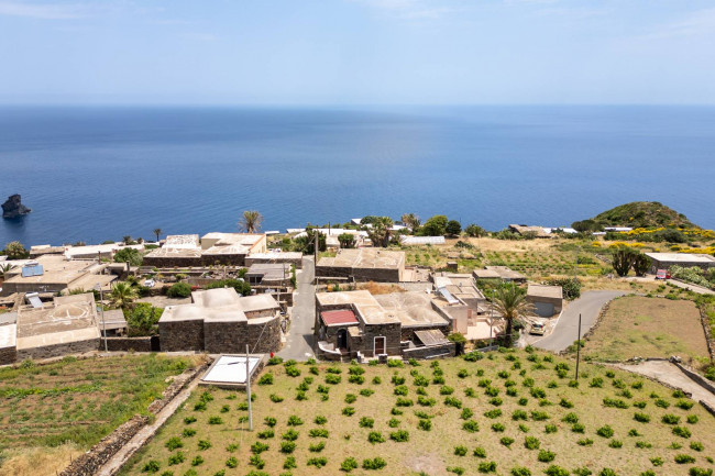 Dammuso in vendita a Pantelleria