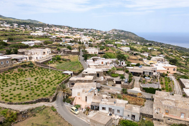 Dammuso in vendita a Pantelleria