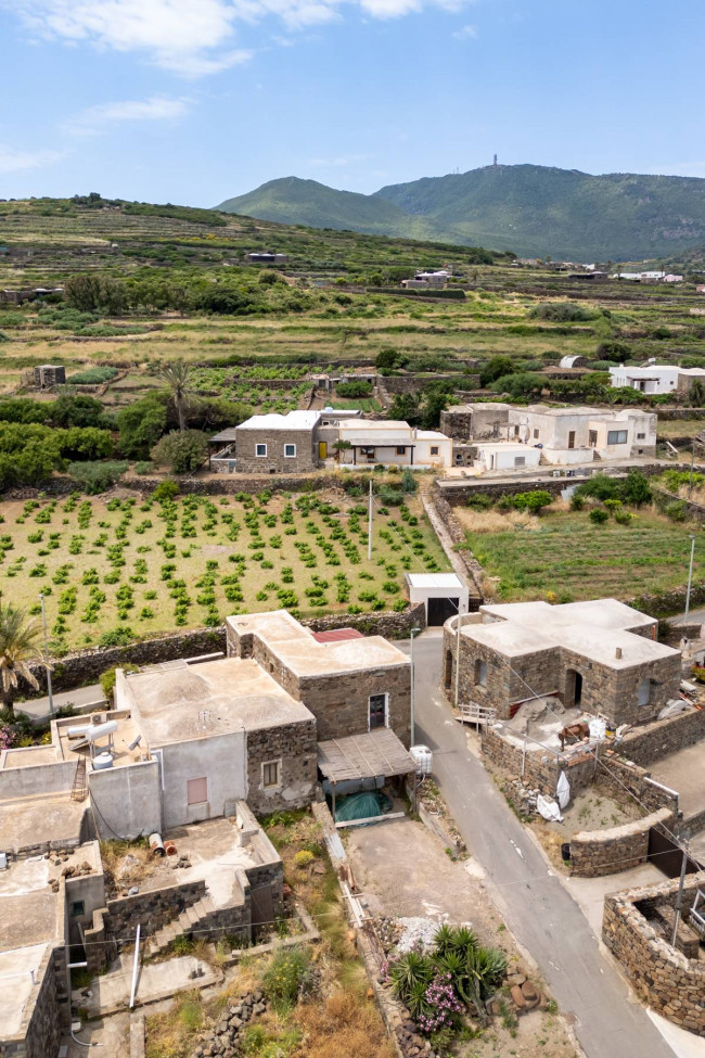 Dammuso in vendita a Pantelleria