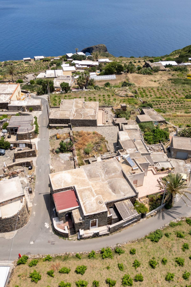 Dammuso in vendita a Pantelleria