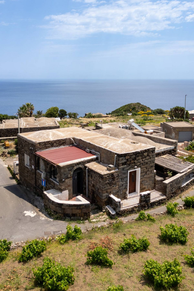 Dammuso in vendita a Pantelleria