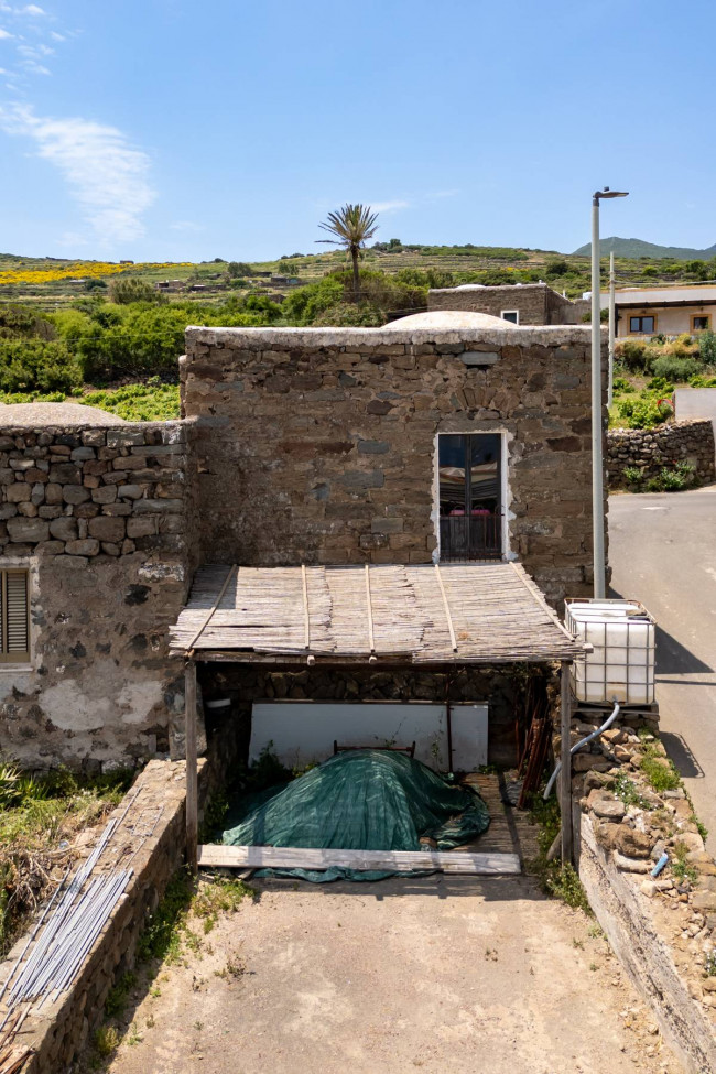 Dammuso in vendita a Pantelleria