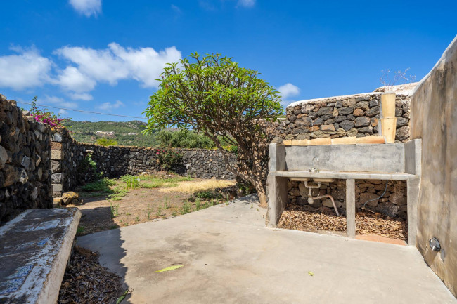 Villa Singola in vendita a Pantelleria