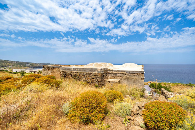 Dammuso in vendita a Pantelleria
