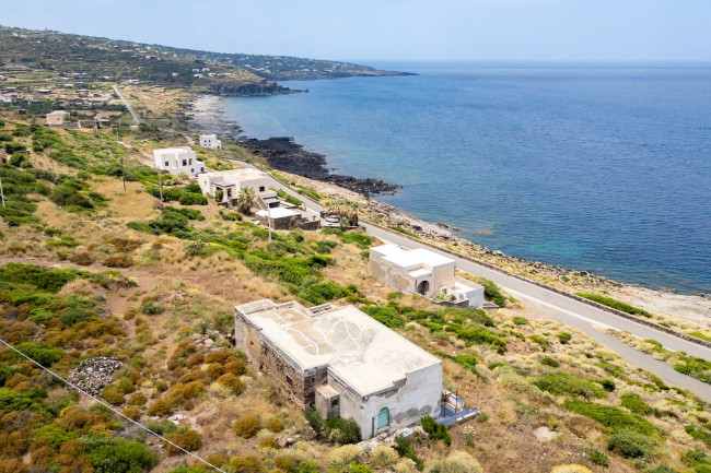 Dammuso in vendita a Pantelleria