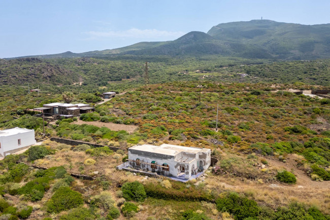 Dammuso in vendita a Pantelleria