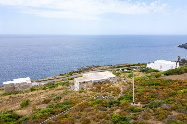 Dammuso in vendita a Pantelleria