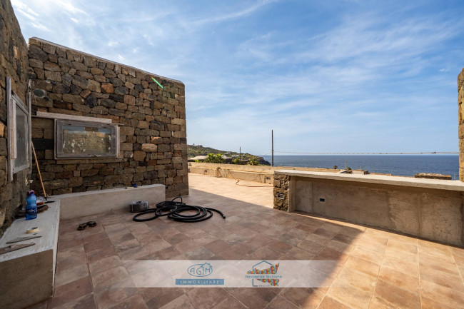 Casa Indipendente in vendita a Pantelleria