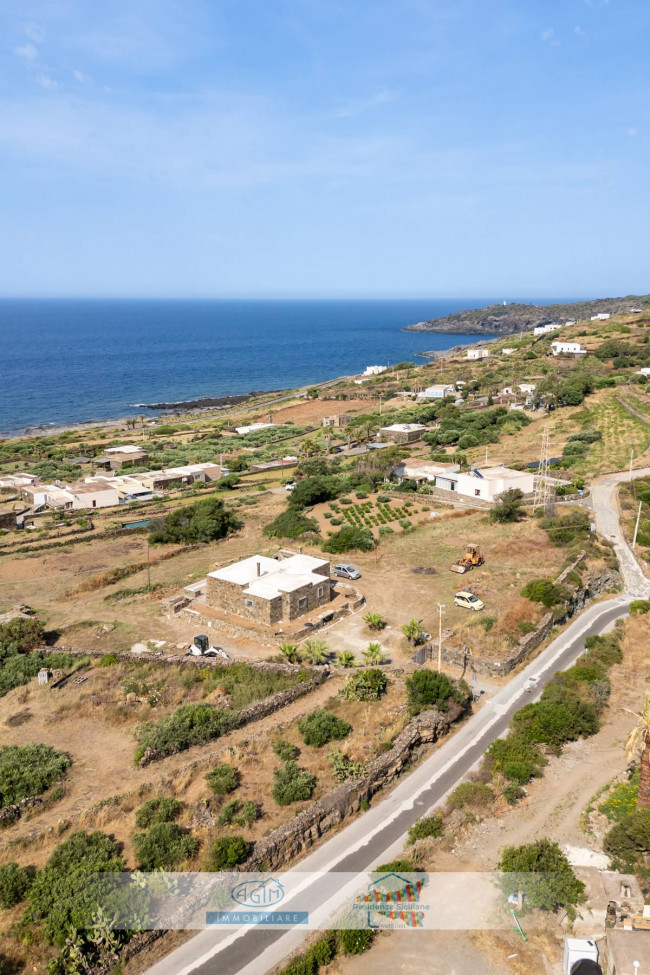 Casa Indipendente in vendita a Pantelleria