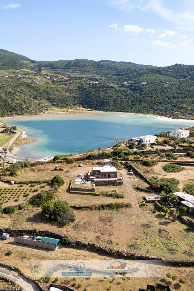 Casa Indipendente in vendita a Pantelleria
