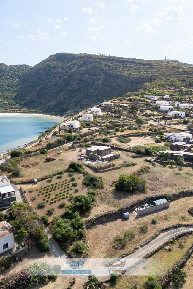Casa Indipendente in vendita a Pantelleria