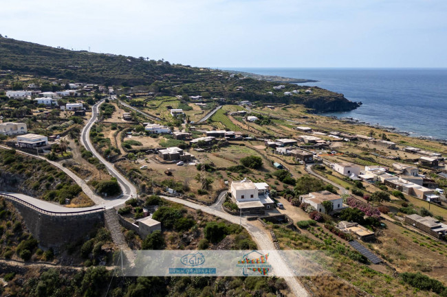 Casa Indipendente in vendita a Pantelleria