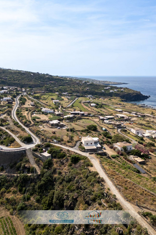 Casa Indipendente in vendita a Pantelleria