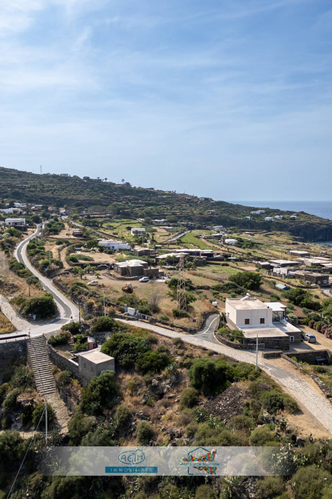 Casa Indipendente in vendita a Pantelleria