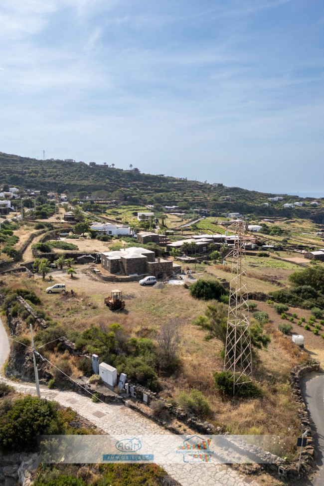 Casa Indipendente in vendita a Pantelleria