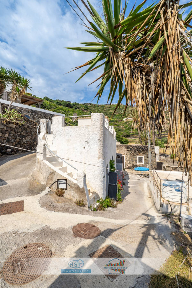 Casa Indipendente in vendita a Pantelleria