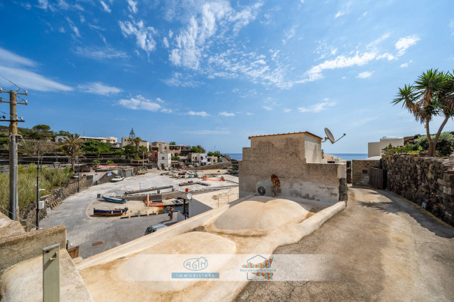 Casa Indipendente in vendita a Pantelleria