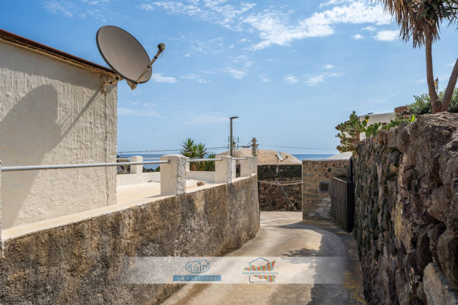 Casa Indipendente in vendita a Pantelleria
