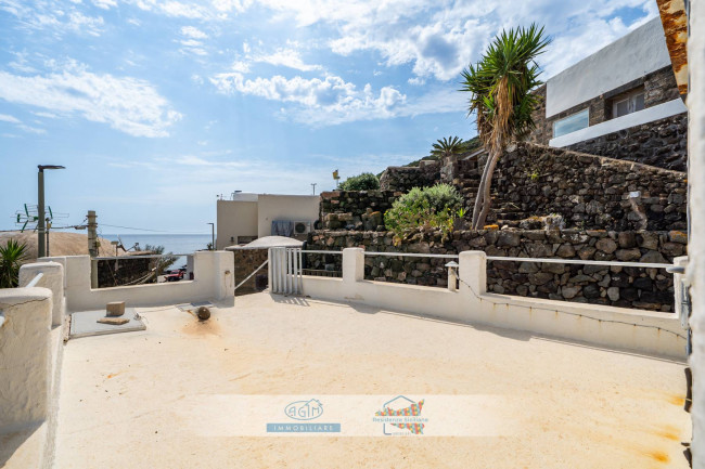 Casa Indipendente in vendita a Pantelleria