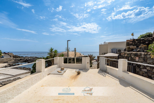Casa Indipendente in vendita a Pantelleria