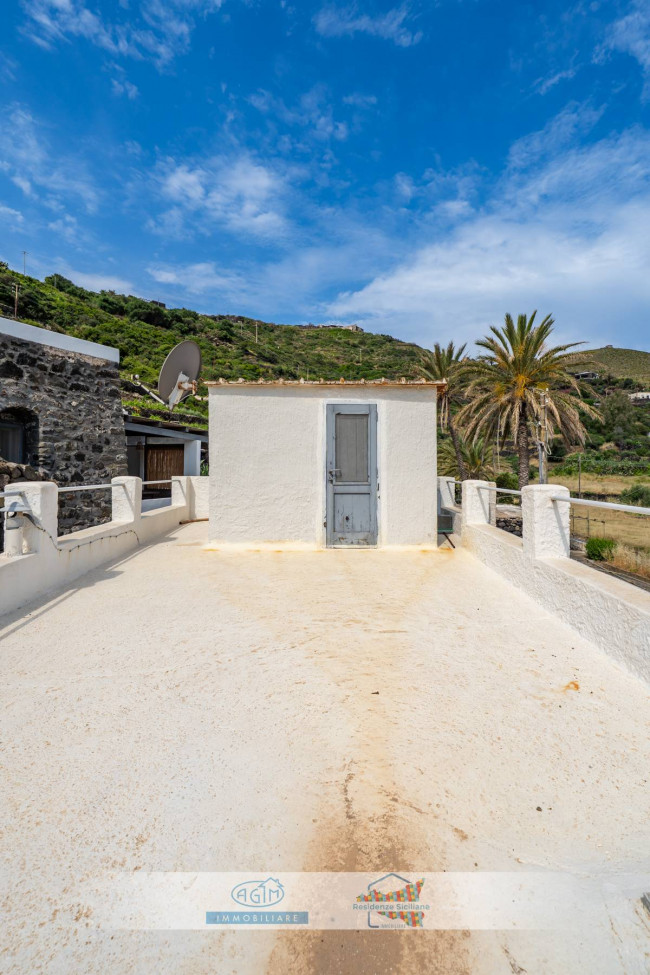 Casa Indipendente in vendita a Pantelleria