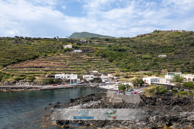 Casa Indipendente in vendita a Pantelleria