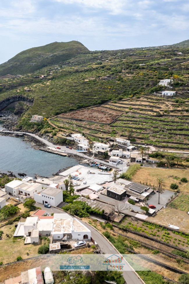Casa Indipendente in vendita a Pantelleria