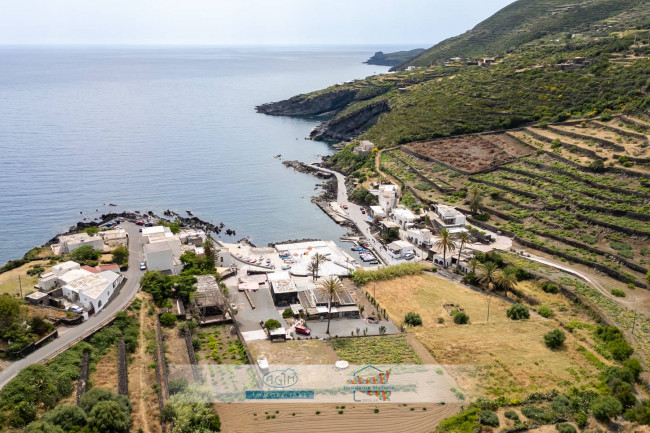 Casa Indipendente in vendita a Pantelleria