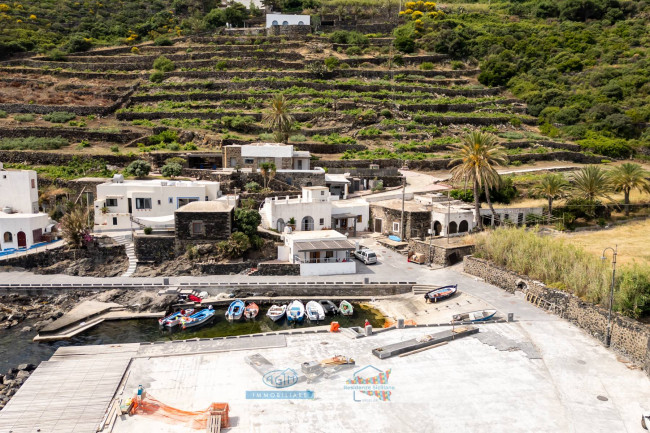 Casa Indipendente in vendita a Pantelleria