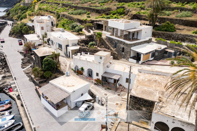 Casa Indipendente in vendita a Pantelleria