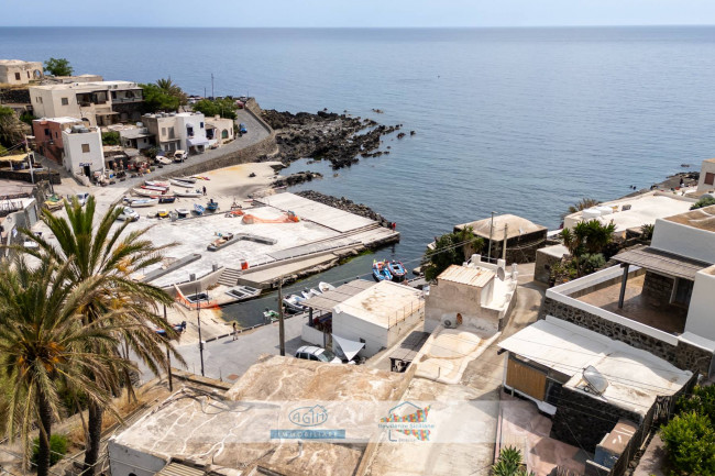 Casa Indipendente in vendita a Pantelleria