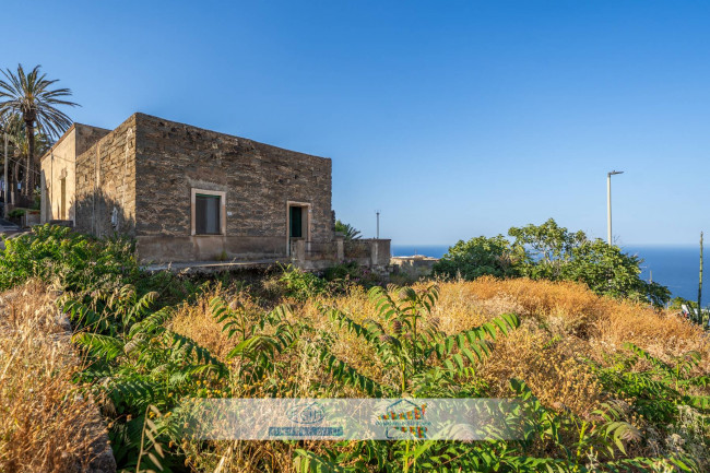 Dammuso in vendita a Pantelleria