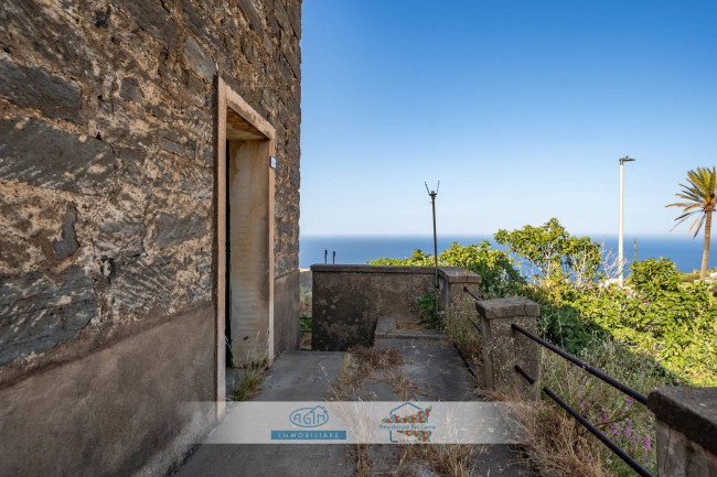 Dammuso in vendita a Pantelleria