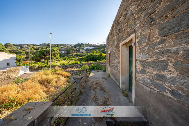 Dammuso in vendita a Pantelleria