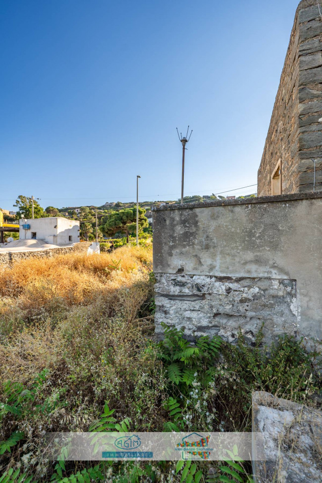 Dammuso in vendita a Pantelleria