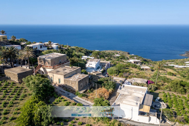Dammuso in vendita a Pantelleria