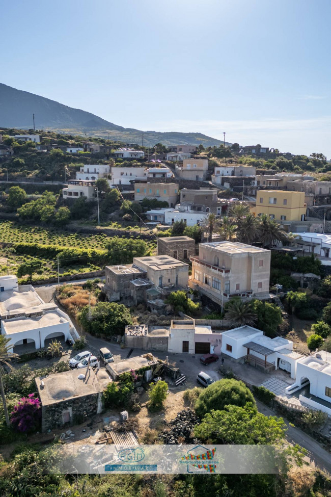 Dammuso in vendita a Pantelleria