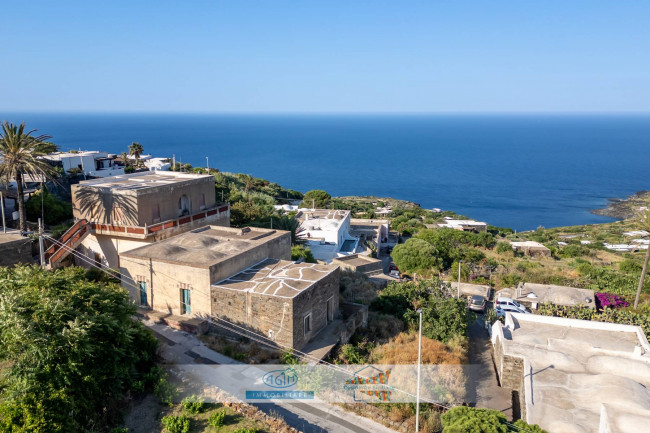 Dammuso in vendita a Pantelleria