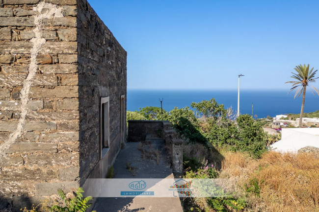 Dammuso in vendita a Pantelleria