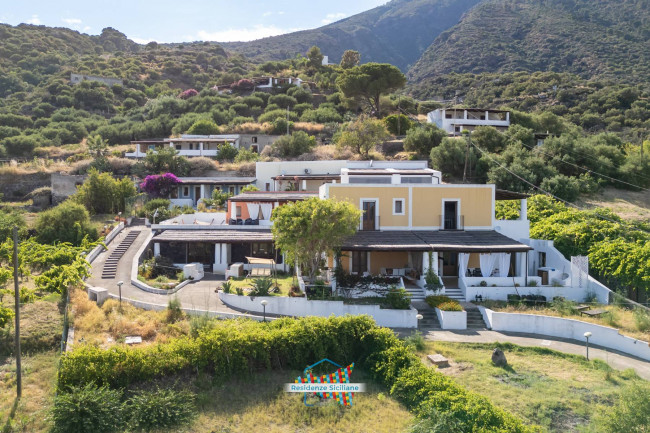 Appartamento in vendita a Santa Marina Salina