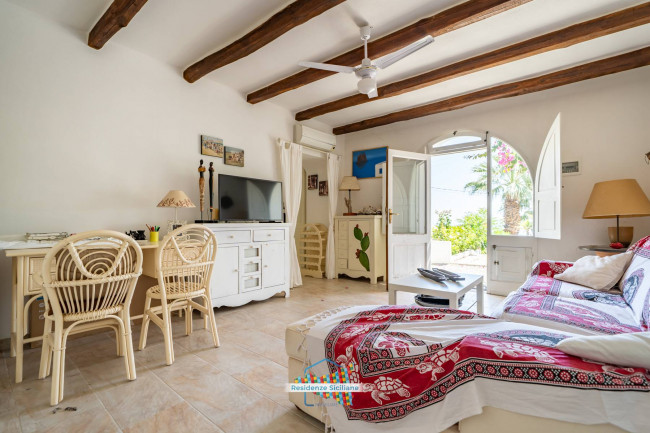Villa Singola in vendita a Santa Marina Salina