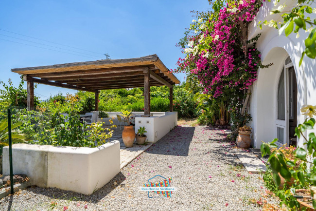 Villa Singola in vendita a Santa Marina Salina