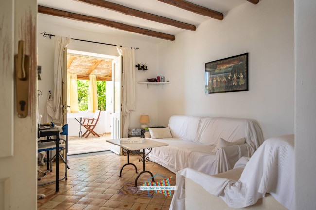 Villa Singola in vendita a Santa Marina Salina