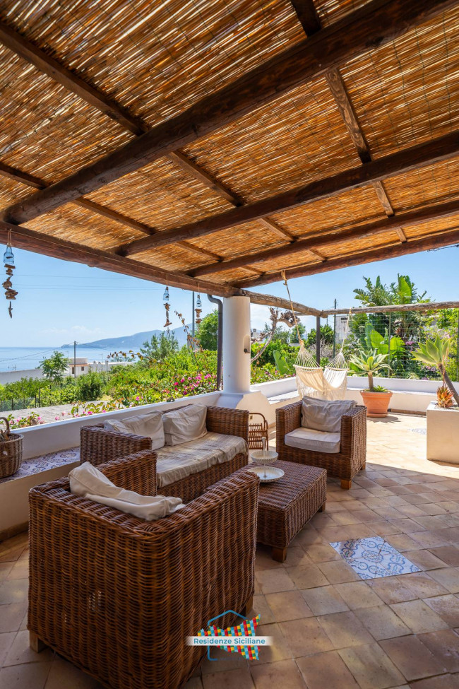 Villa Singola in vendita a Santa Marina Salina