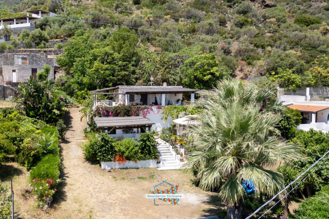 Villa Singola in vendita a Santa Marina Salina