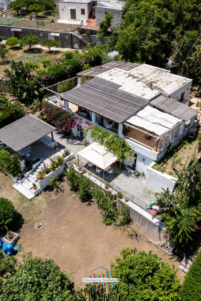 Villa Singola in vendita a Santa Marina Salina
